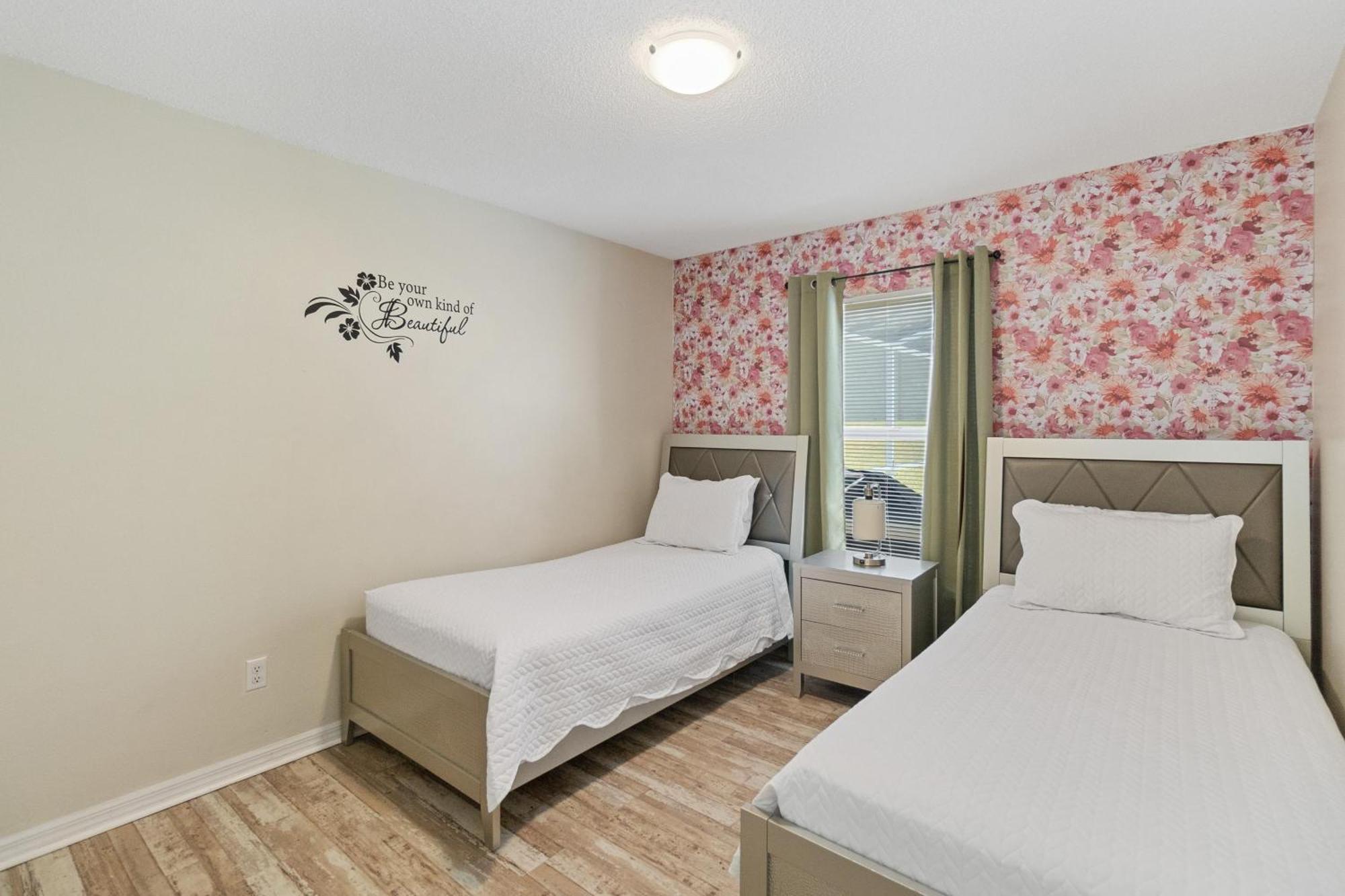 Beautiful 5-5 Bedroom Home!!! Kissimmee Eksteriør billede